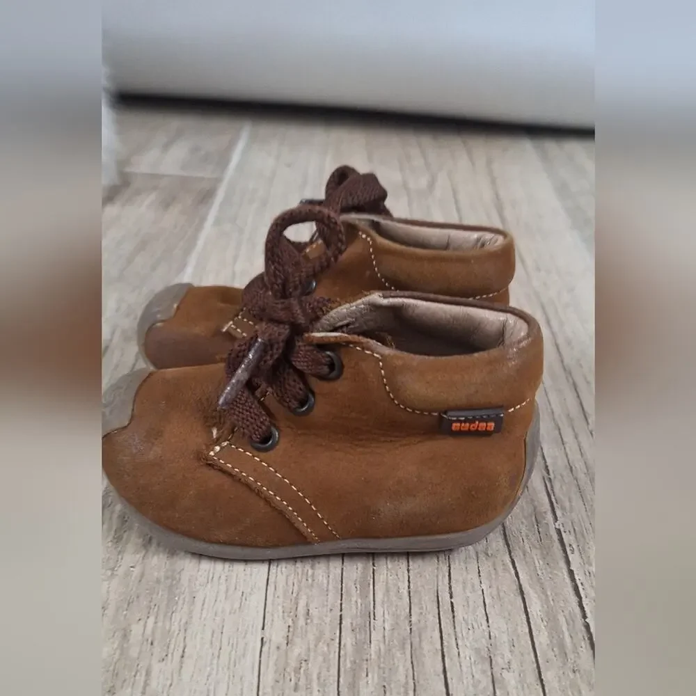 Audaz Brown Leather Baby Walker Shoes In Sz.3